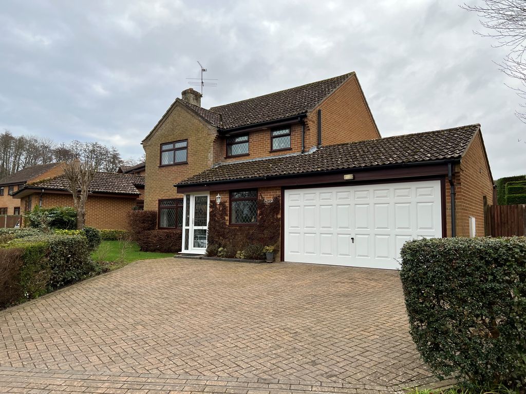 Property photo 1 of 22