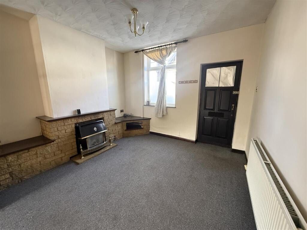 Property photo 3 of 22