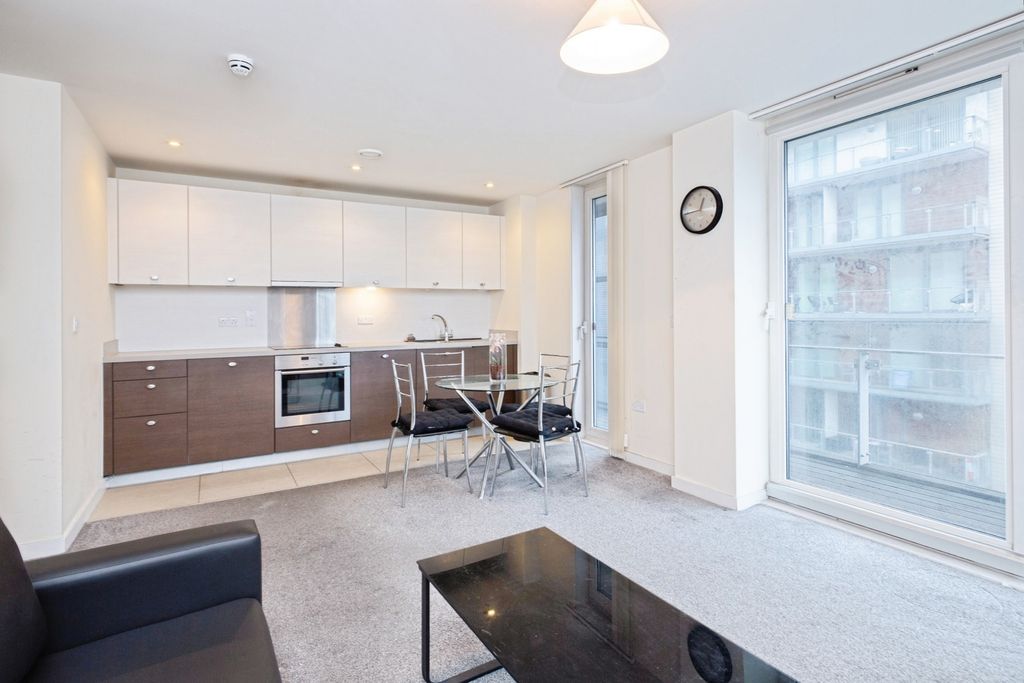 Property photo 3 of 8 Photo