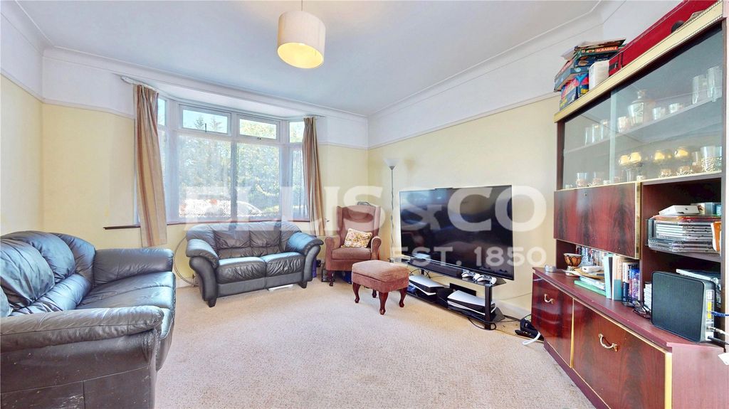 Property photo 3 of 14 Picture No. 34