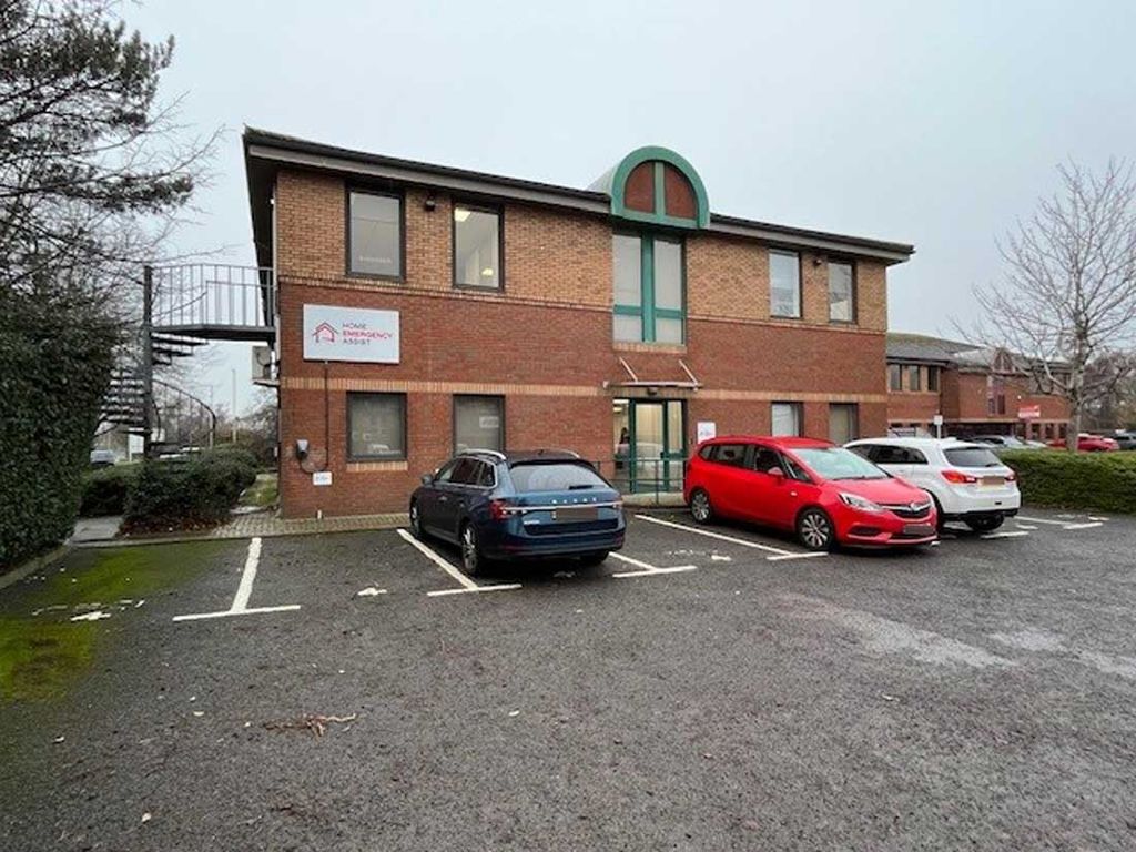 Property photo 1 of 5