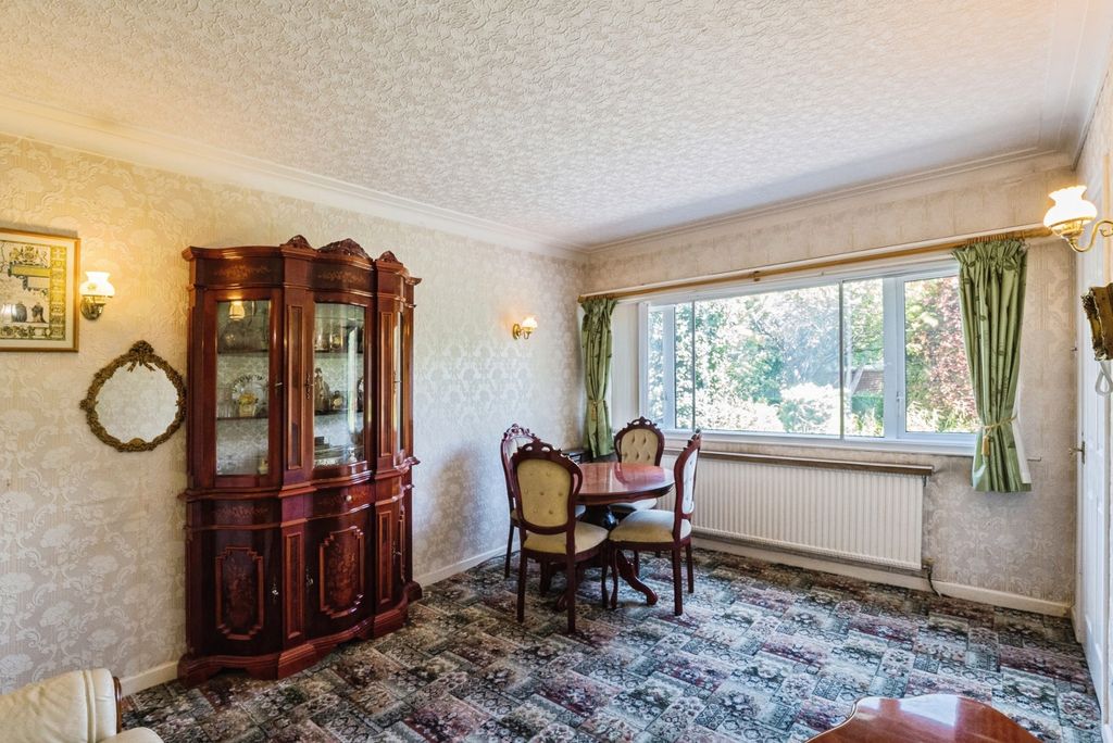 Property photo 3 of 15 Pbox-Img.Jpg