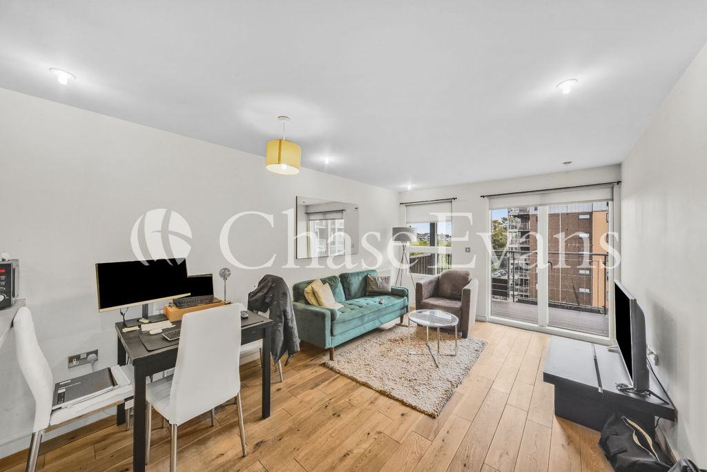 Property photo 1 of 12 Living Area