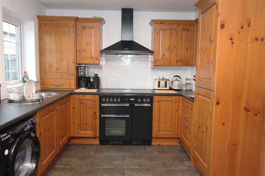 Property photo 3 of 9 Img_3841.Jpg