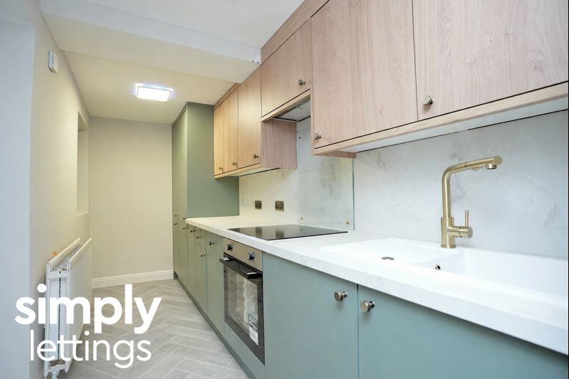 Property photo 2 of 8 Photo 1