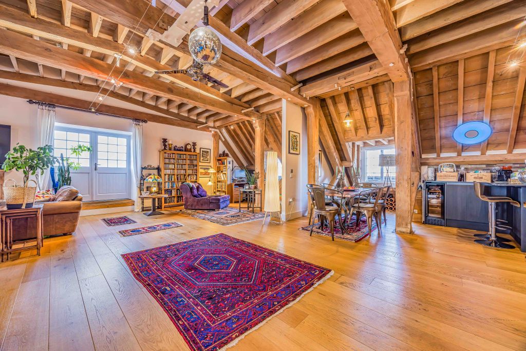 Property photo 2 of 38 26 The Granary & Bakery, Weevil Lane, Gosport-Smal
