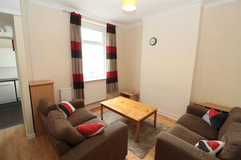 Property photo 2 of 13 Img_9269.Jpg