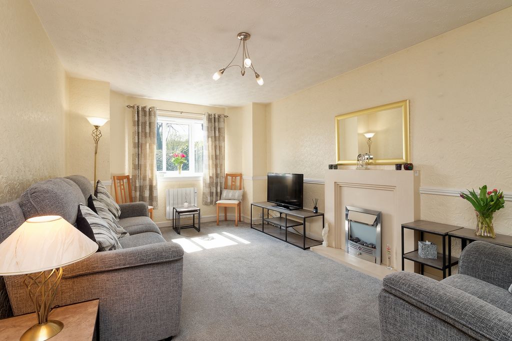 Property photo 2 of 11 Property Image 2