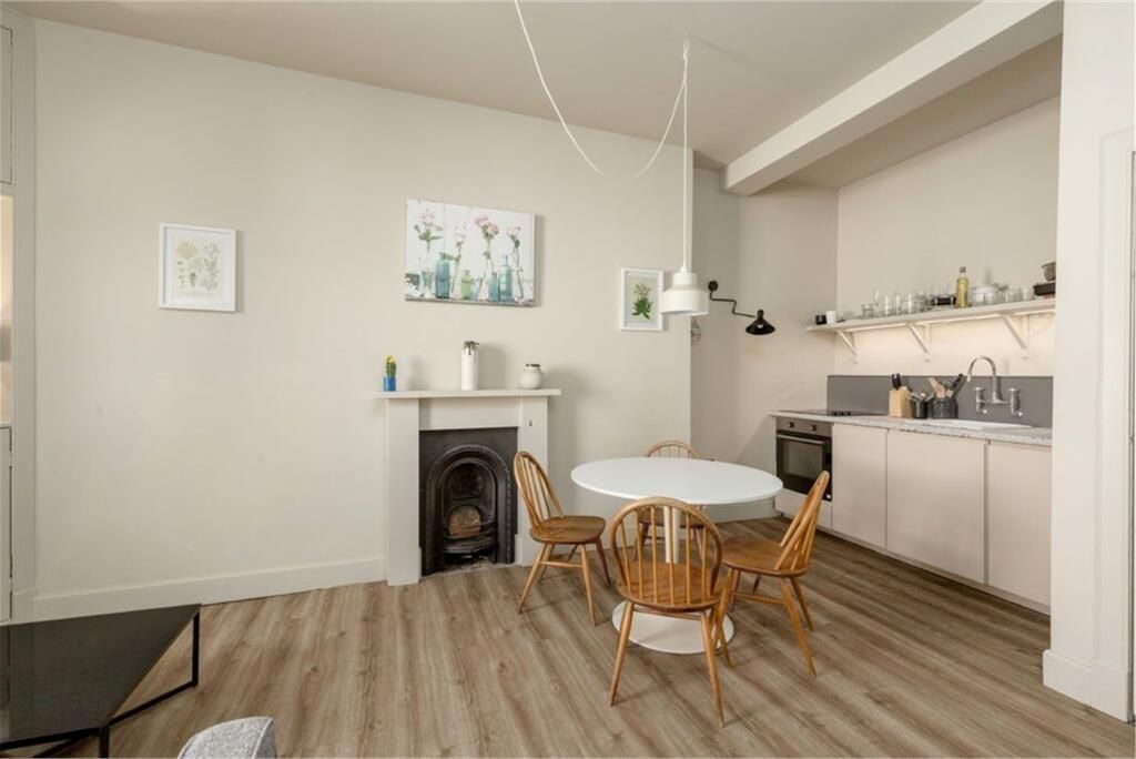 Property photo 2 of 8 Property Image 2