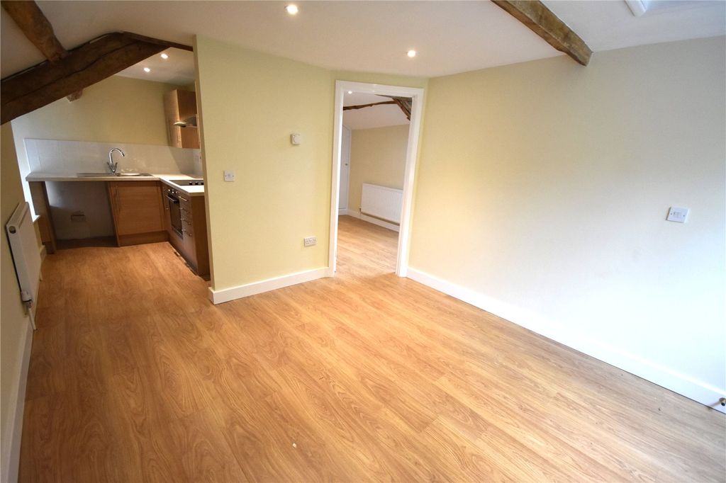 Property photo 3 of 10 Picture No. 22