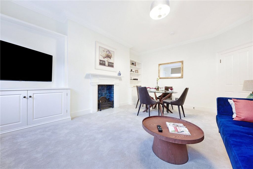 Property photo 2 of 21 Picture No. 17