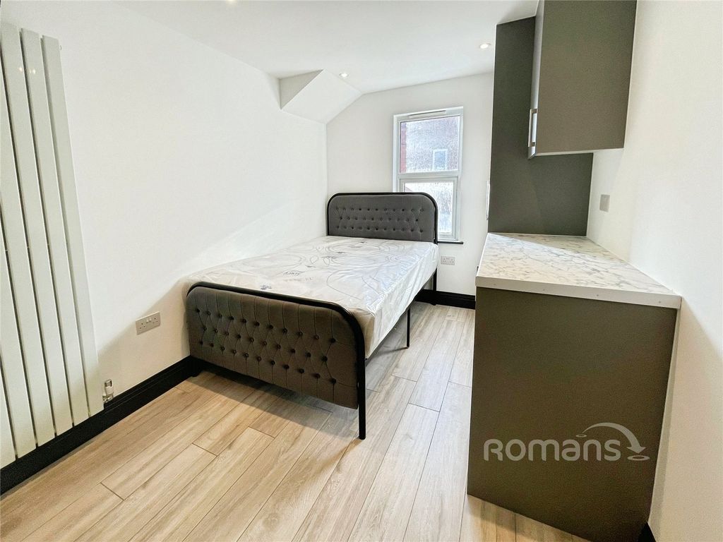 Property photo 2 of 7 Picture No. 04