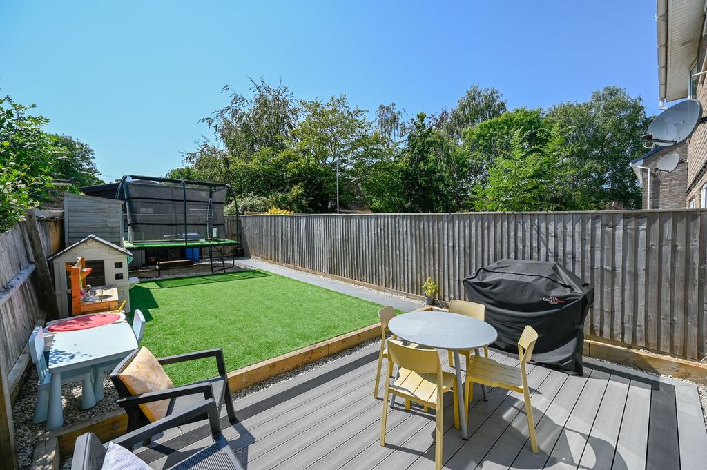 Property photo 2 of 15