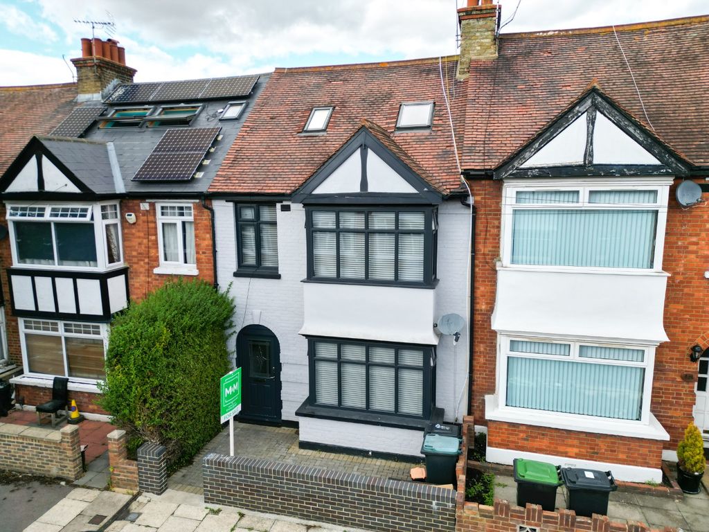 Property photo 1 of 17 4439211
