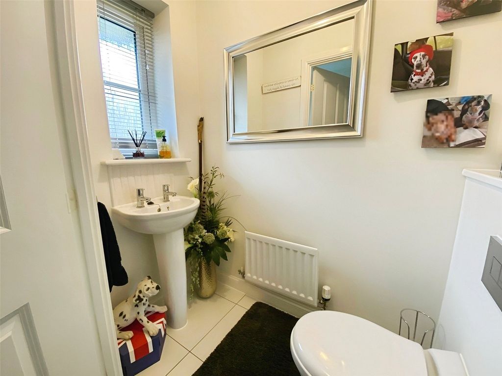 Property photo 2 of 12 Picture No. 05