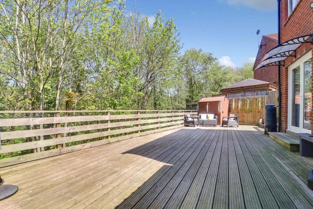 Property photo 1 of 14 Img_3596-Img_3598