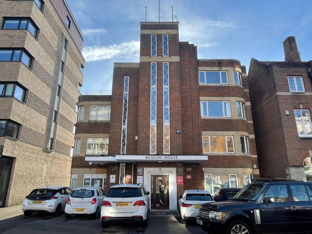 Property photo 1 of 12 Photo 10