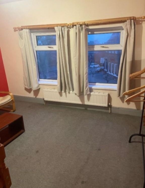 Property photo 1 of 3