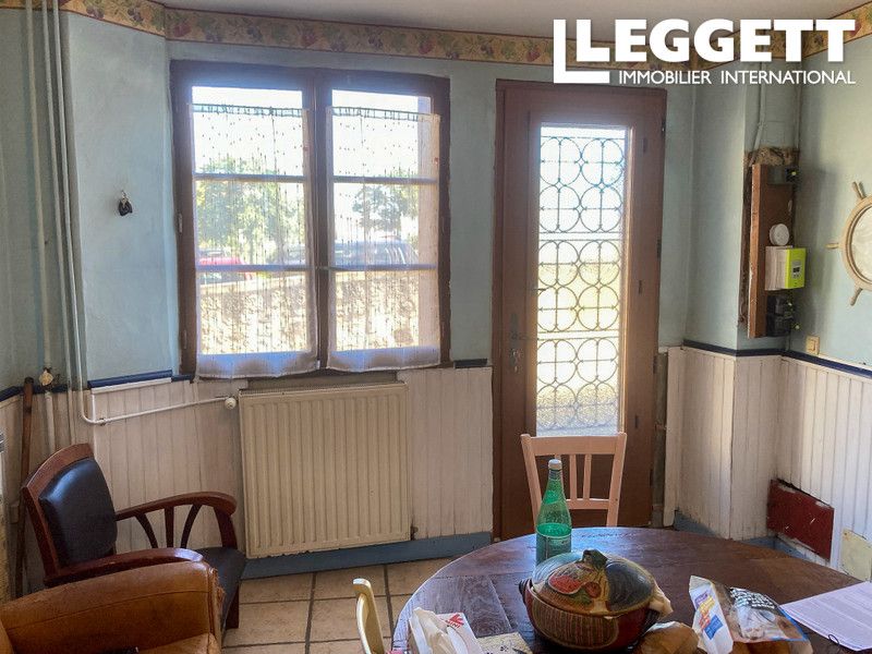 Property photo 3 of 10