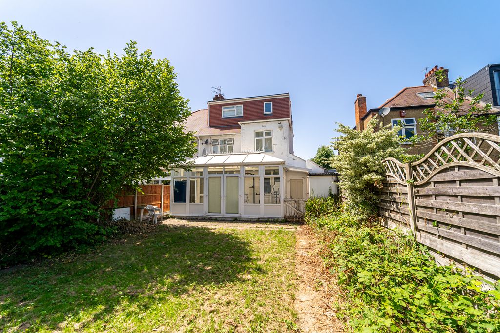 Property photo 2 of 12 Ndb08174