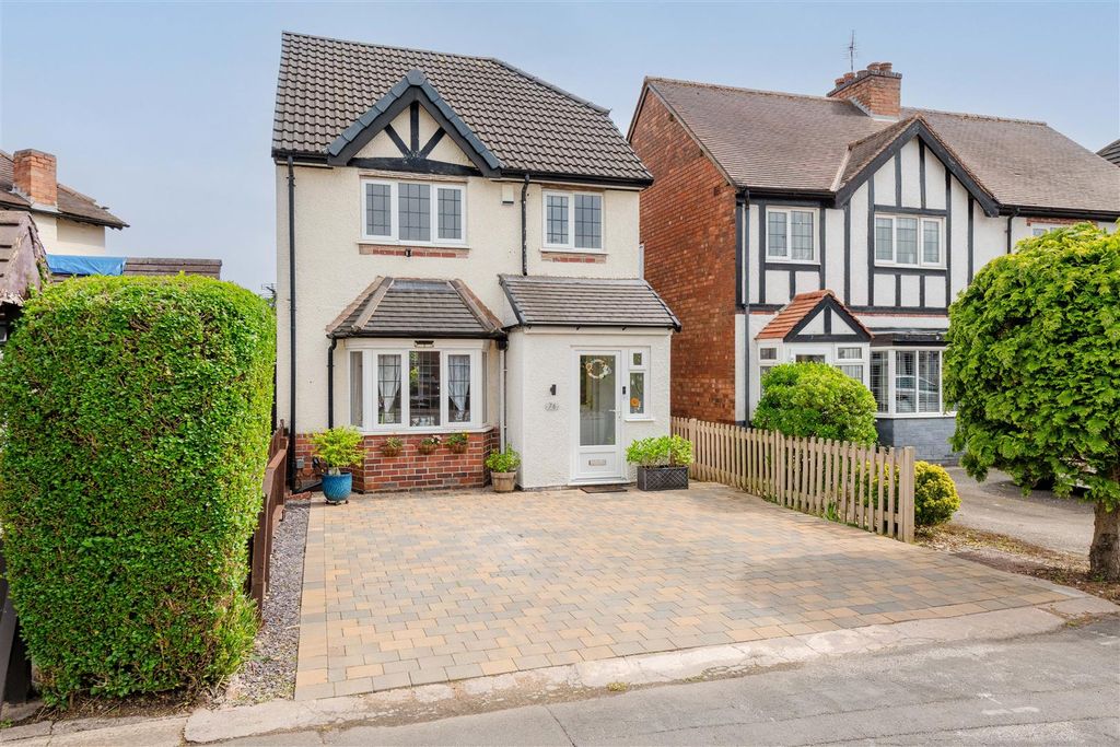 Property photo 1 of 15 76 Hazeloak Road - By Charliegeaterphotography 699