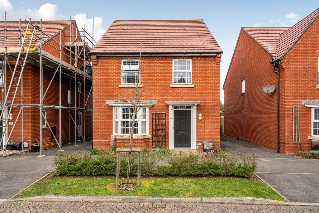 Property photo 1 of 21 1425795-19-69B16E1Be9F82.Jpg