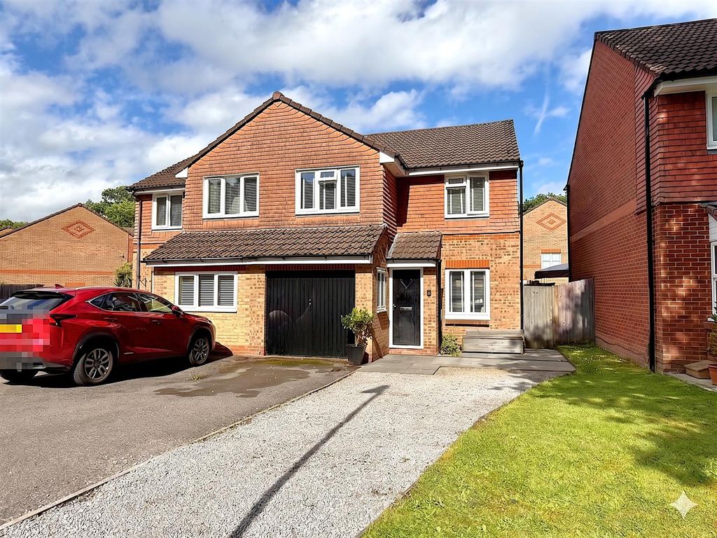 Property photo 1 of 18 Front 2.Jpg