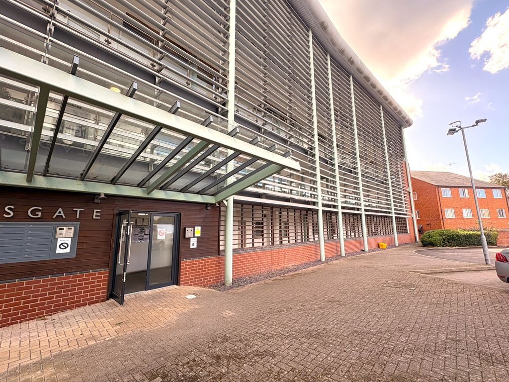 Property photo 1 of 15 Front2