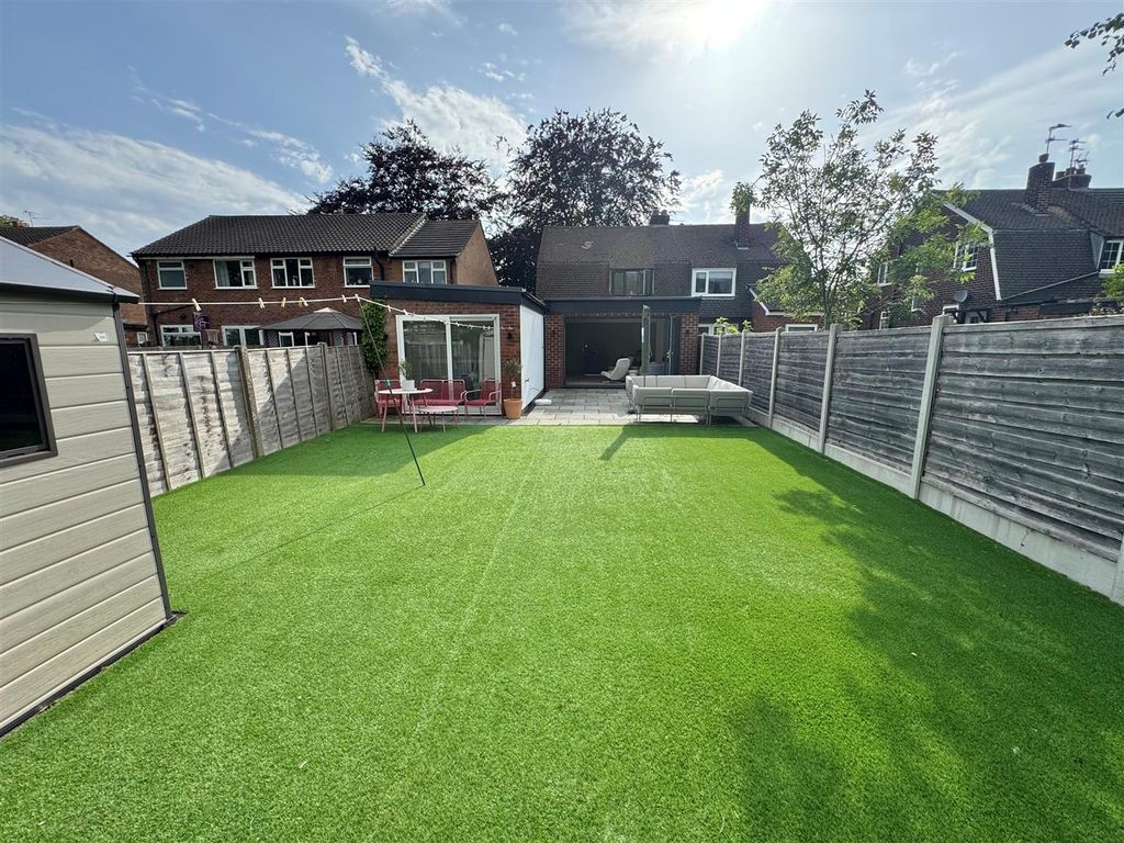 Property photo 3 of 20