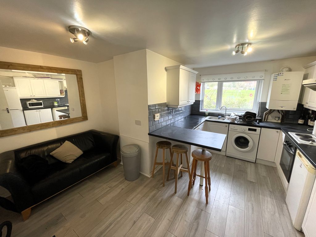 Property photo 1 of 9 Img_0368