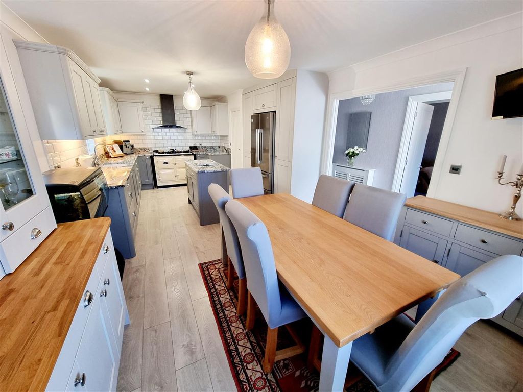 Property photo 3 of 30 Kitchen / Dining Room