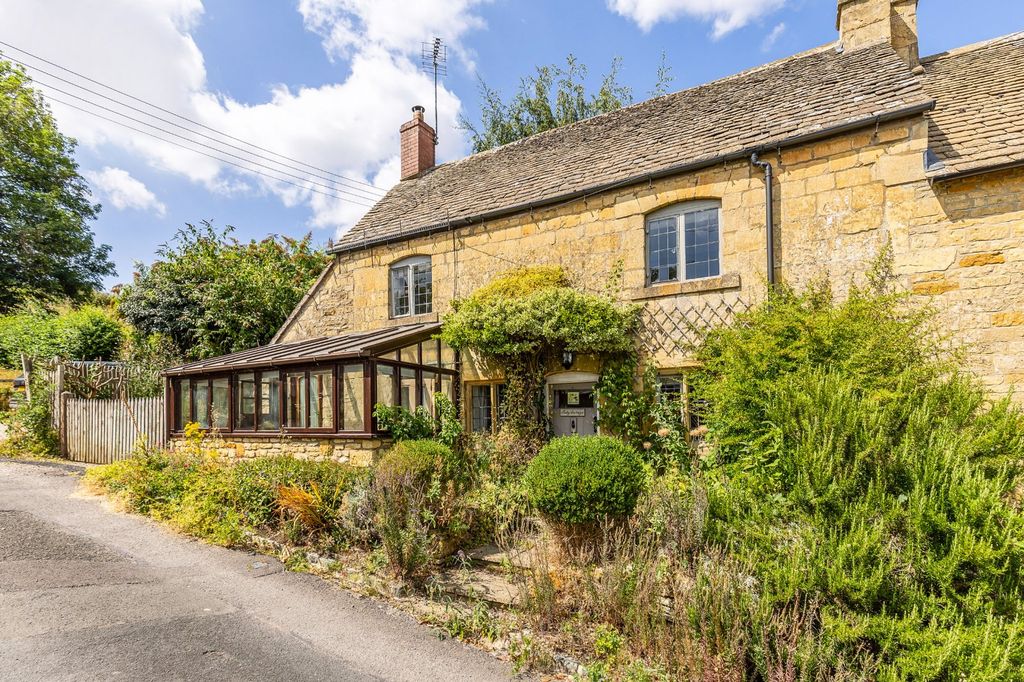 Property photo 1 of 14 Folly Cottage