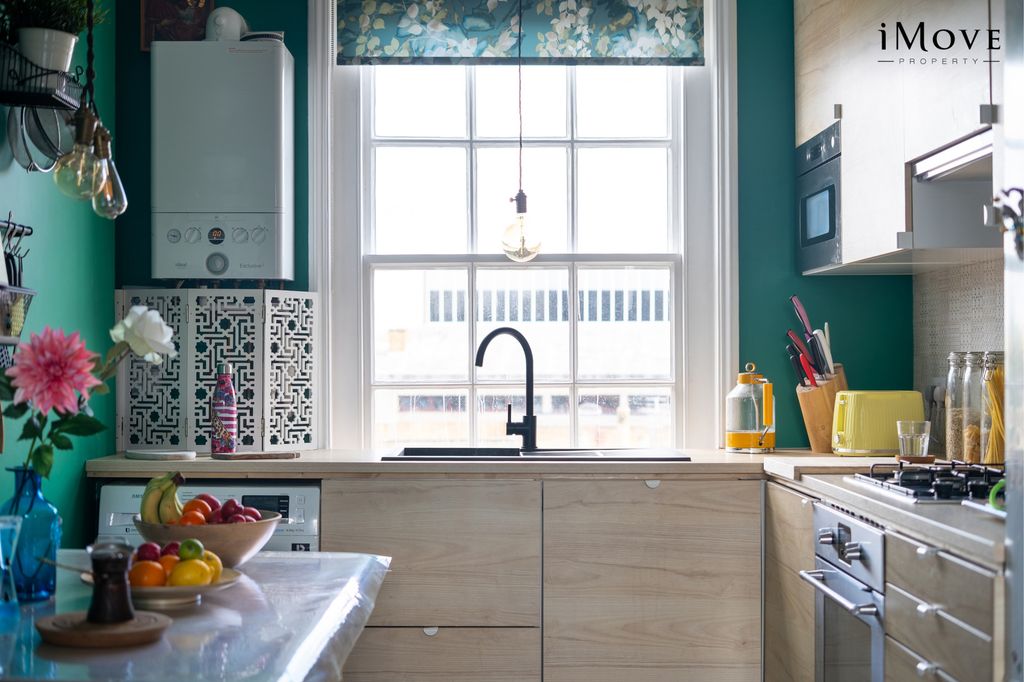 Property photo 3 of 10