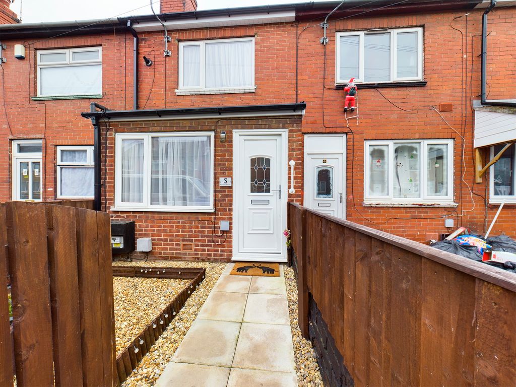 Property photo 1 of 8