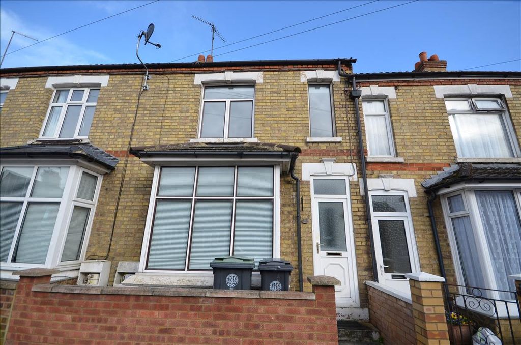 Property photo 1 of 13