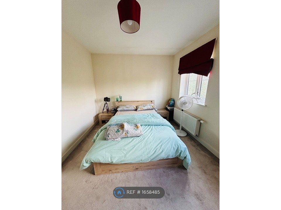 Property photo 1 of 15 Bedroom 4