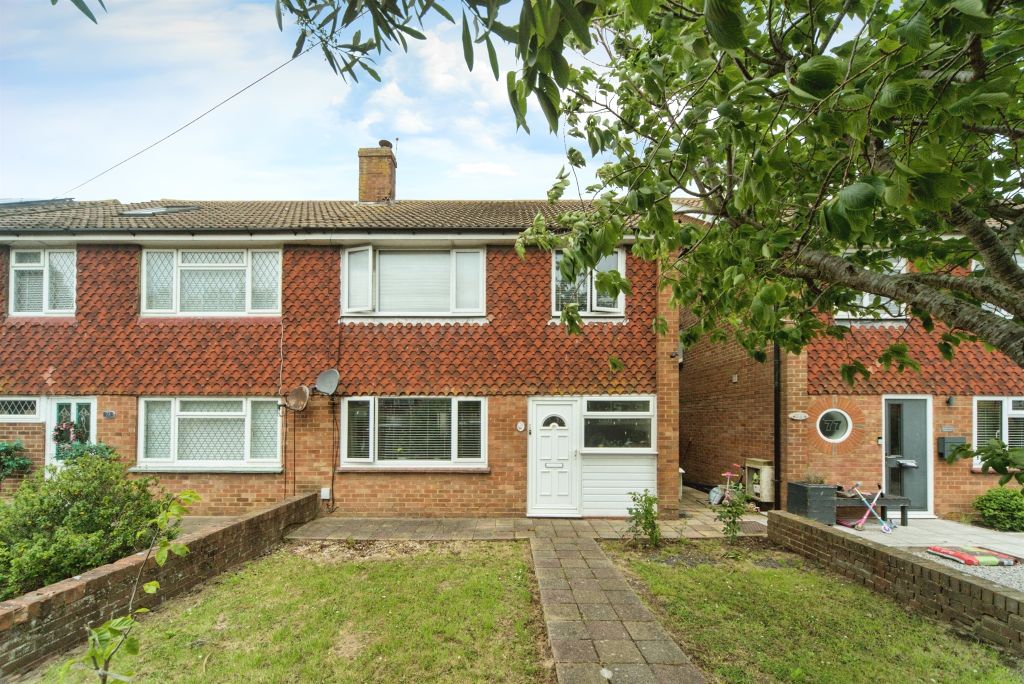 Property photo 1 of 17