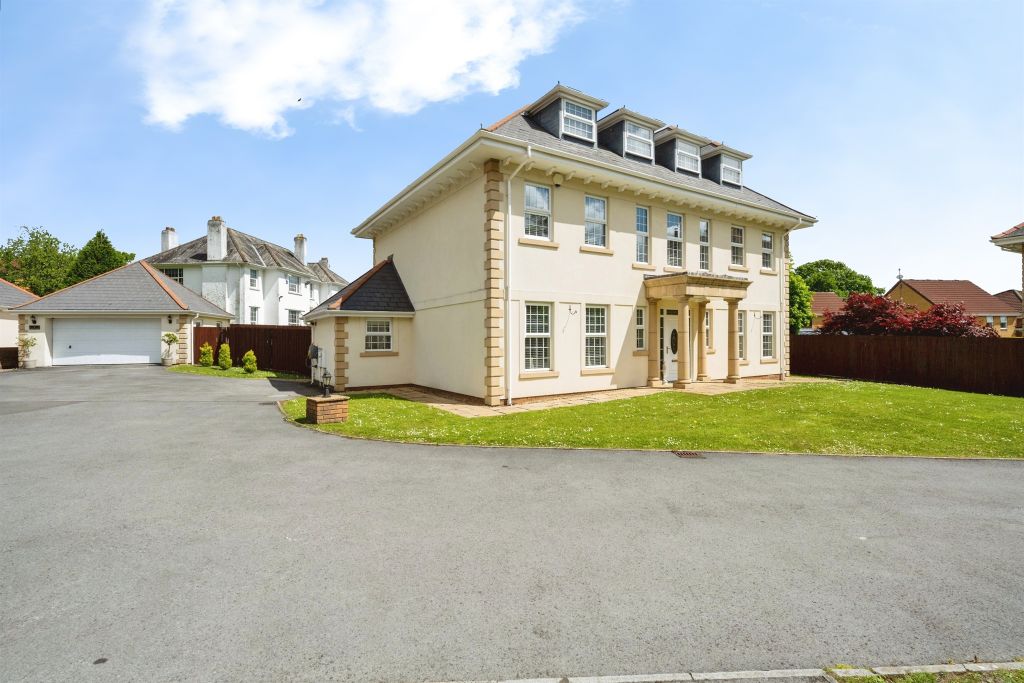 Additional image 4 of 5 bed detached house for saleCwrt Ty Gwyn, Llangennech, Llanelli SA14