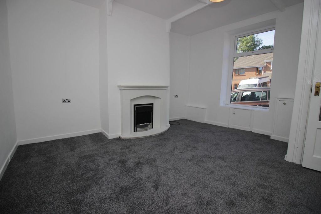 Property photo 2 of 6 Img_9052.Jpg
