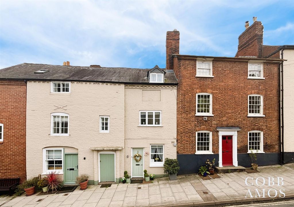 Property photo 1 of 16 High-Res-002.Jpg