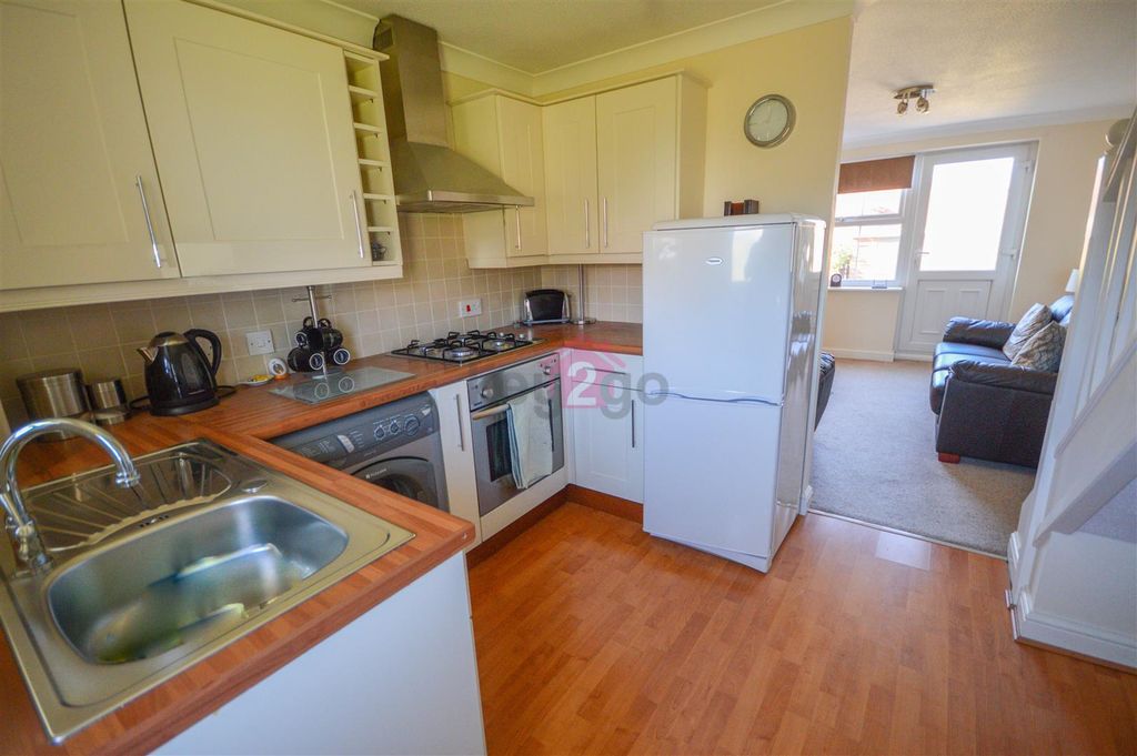 Property photo 2 of 15