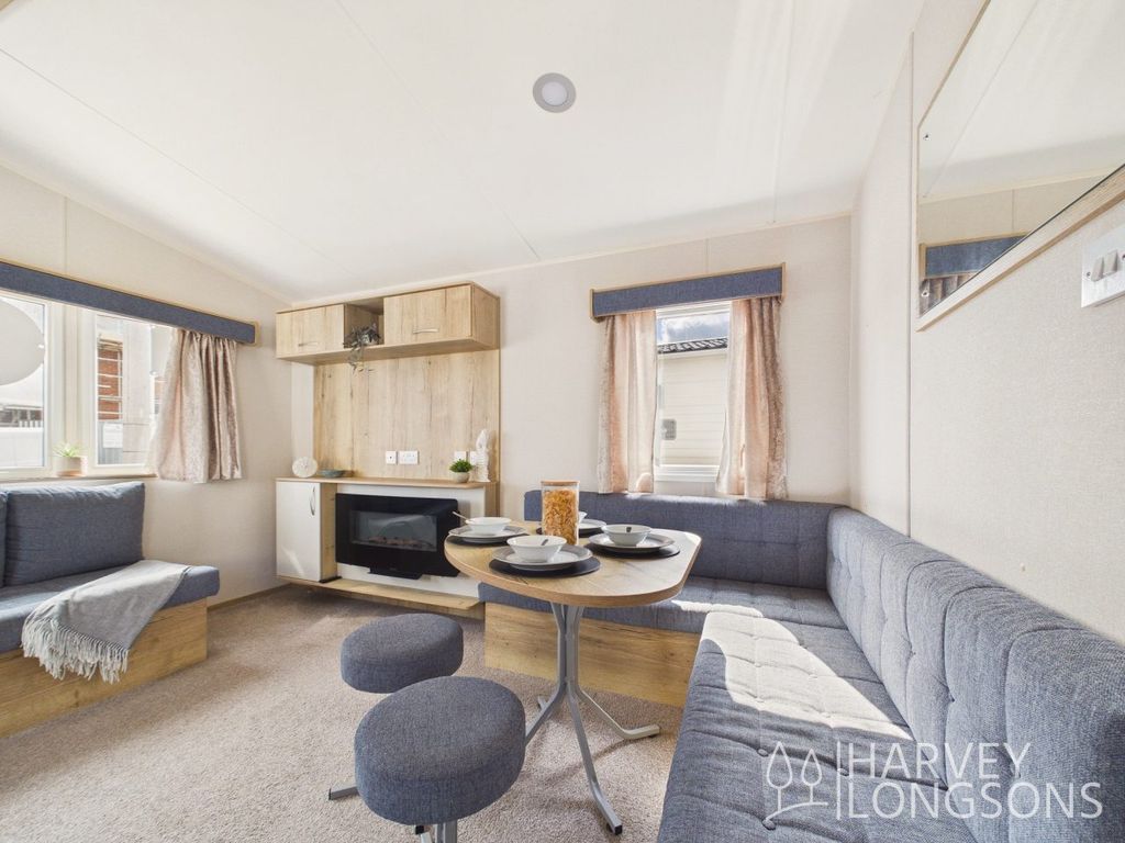 Property photo 1 of 17 Abi Arizona Premier Dining And Lounge Alberta Holiday Park