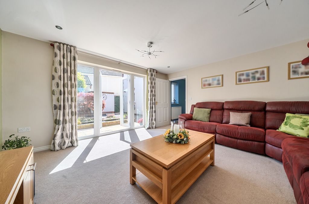 Property photo 2 of 20 145434239