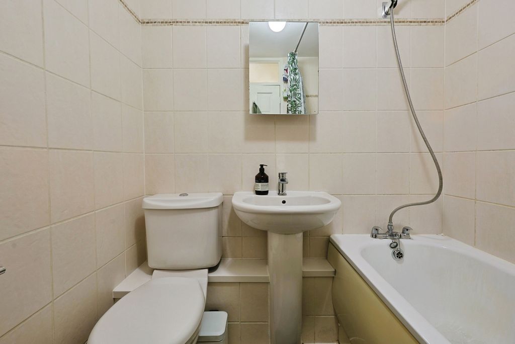 Property photo 2 of 16 Pbox-Img.Jpg