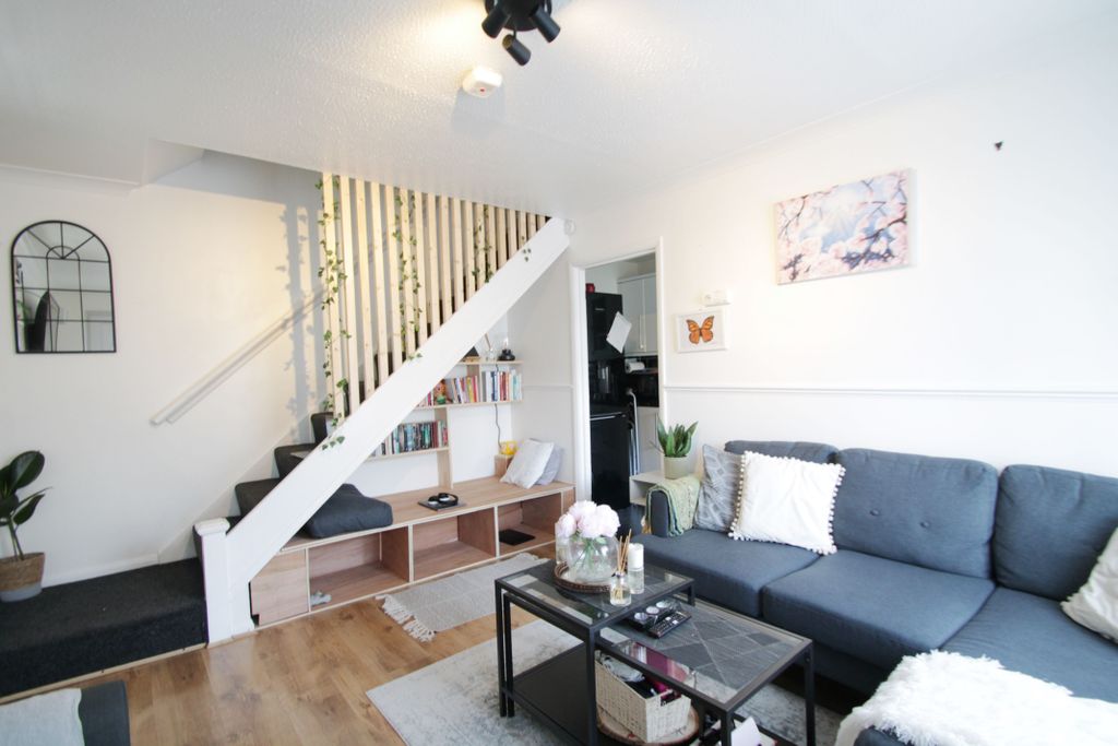 Property photo 3 of 12 Img_0489_Result