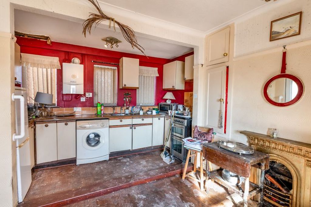 Property photo 3 of 11 Photo 3