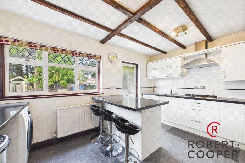 Property photo 2 of 14 Picture No. 10