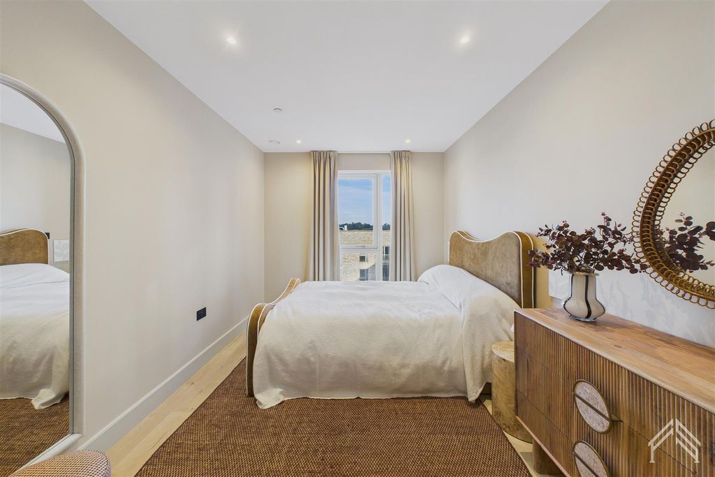 Property photo 2 of 13 3.Jpg