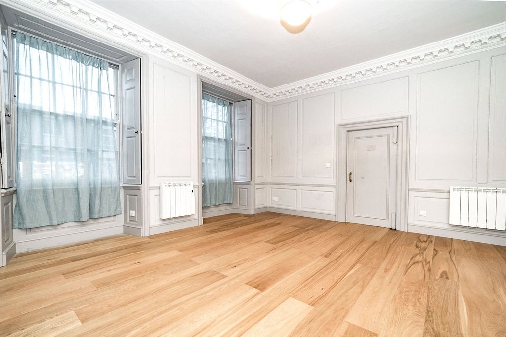 Property photo 2 of 9 Picture No. 08