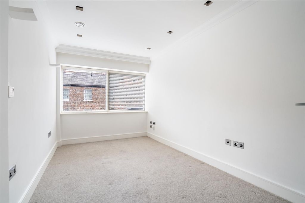 Property photo 3 of 11 Bh-4.Jpg